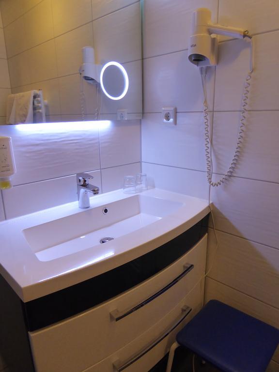 באד בדרקסה Seehotel Geestland מראה חיצוני תמונה